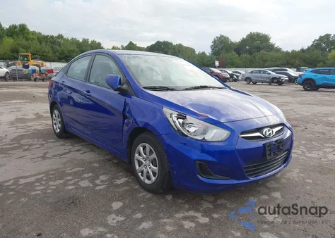 2013 Hyundai Accent Gls z USA, uszkodzony, nr VIN KMHCT4AEXDU551956